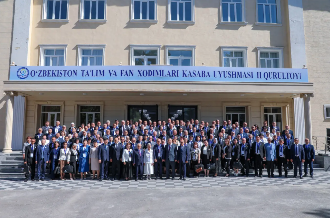 Oliy ta’lim, fan va innovatsiyalar vazirligi vakillari Ta’lim va fan xodimlari kasaba uyushmasining II Qurultoyida ishtirok etdi